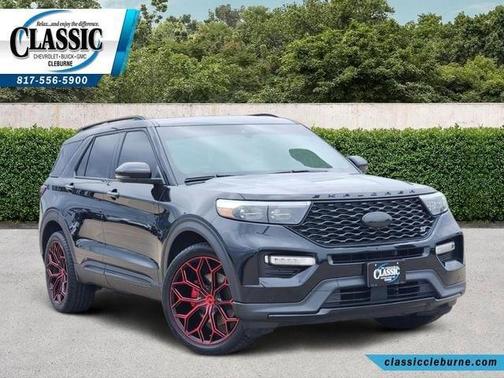 Black 2023 Ford Explorer ST