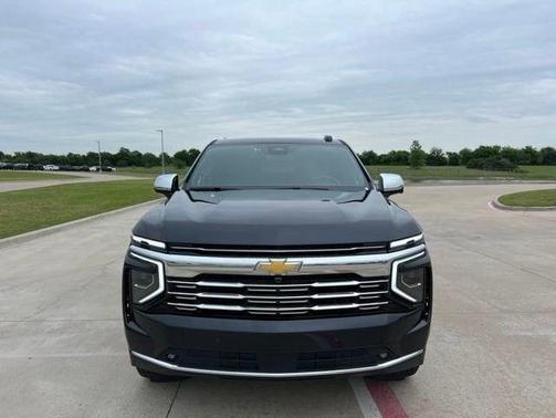 Dark Ash Metallic 2025 Chevrolet Suburban Premier