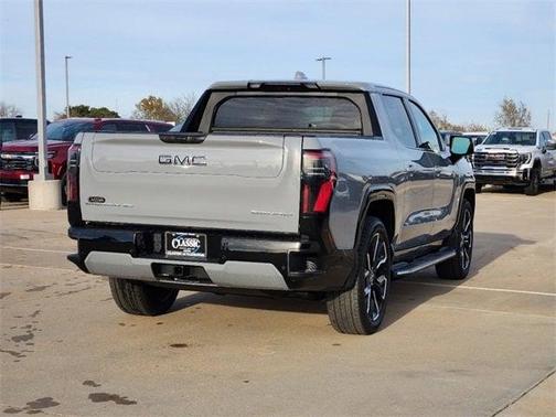 2025 GMC Sierra EV Denali