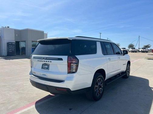 2024 Chevrolet Suburban Z71