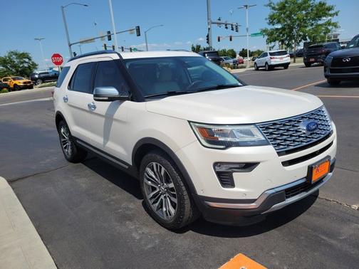 2019 Ford Explorer Platinum