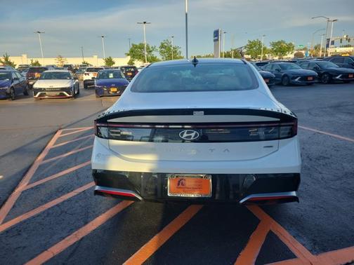 2024 Hyundai SONATA SEL