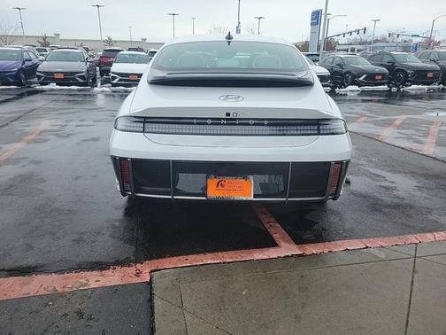 2025 Hyundai IONIQ 6 SEL