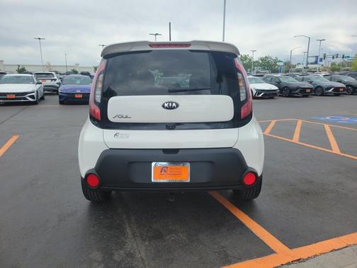 2015 Kia Soul +