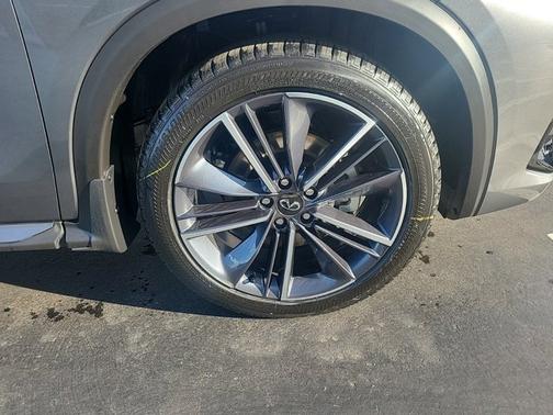 2025 INFINITI QX50 SPORT