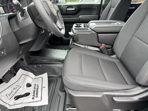 2025 Chevrolet Silverado 3500 WT