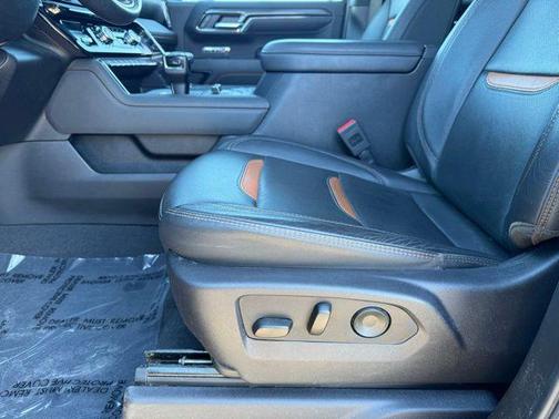 Onyx Black 2024 GMC Sierra 1500 AT4