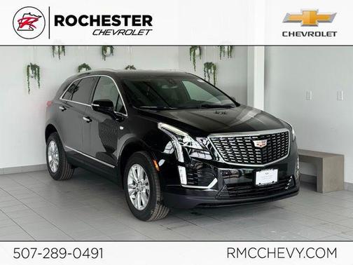 Stellar Black Metallic 2026 Cadillac XT5 Luxury