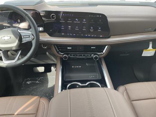 2025 Chevrolet Tahoe 4WD High Country