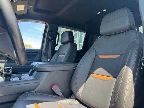 Sterling Metallic 2023 GMC Sierra 1500 AT4