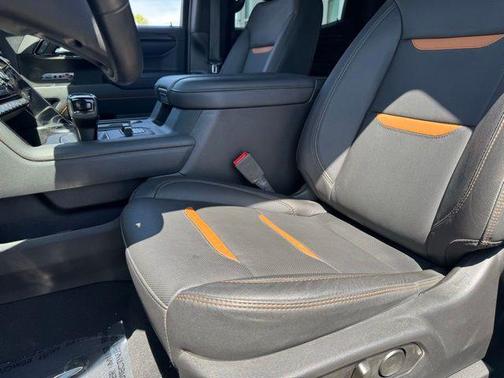Sterling Metallic 2023 GMC Sierra 1500 AT4