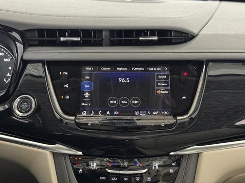 2025 Cadillac XT6 Premium Luxury AWD
