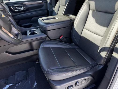 2024 Chevrolet Suburban 4WD High Country