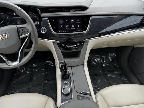 2021 Cadillac XT6 Premium Luxury AWD