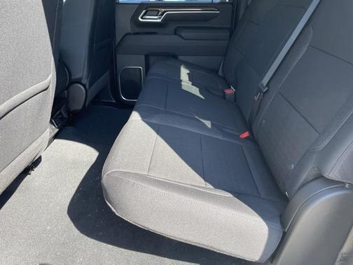 2025 Chevrolet Silverado 3500 LT