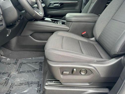 Summit White 2026 Chevrolet Tahoe LS