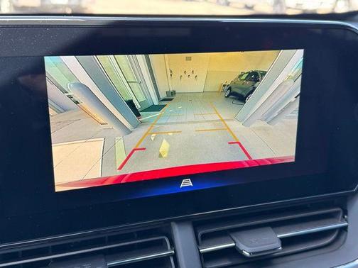 Apex Red 2026 Chevrolet Trax FWD 2RS
