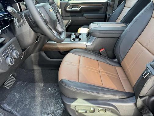2025 Chevrolet Silverado 3500 High Country