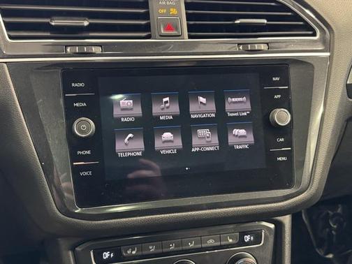 2018 Volkswagen Tiguan 2.0T SEL