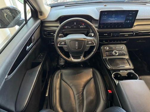 Infinite Black 2021 Lincoln Nautilus Standard