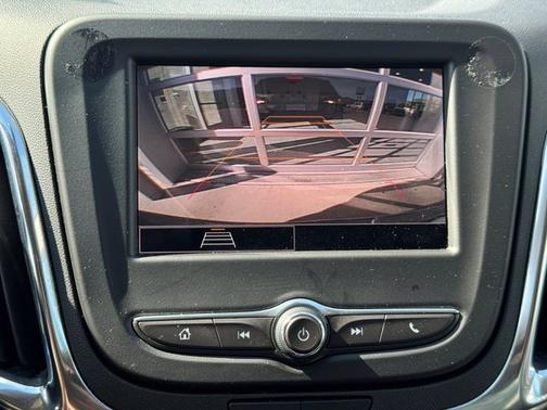 Sterling Gray Metallic 2024 Chevrolet Equinox LT
