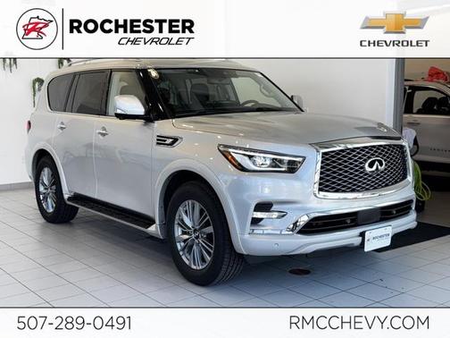 2023 INFINITI QX80 Luxe