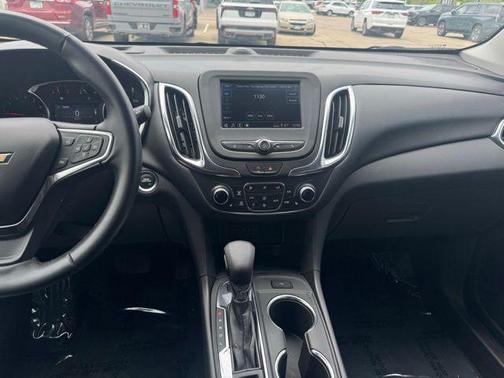 Sterling Gray Metallic 2024 Chevrolet Equinox 1LT