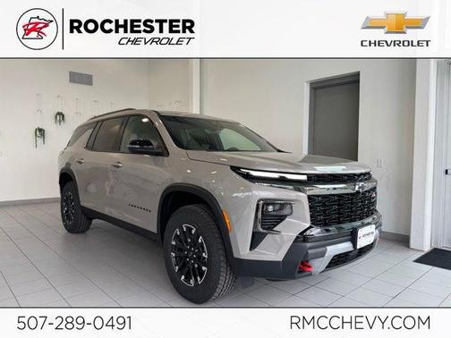Sandstone 2026 Chevrolet Traverse AWD Z71