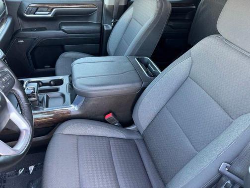 Titanium 2024 GMC Sierra 1500 Elevation