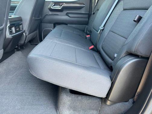 Titanium 2024 GMC Sierra 1500 Elevation