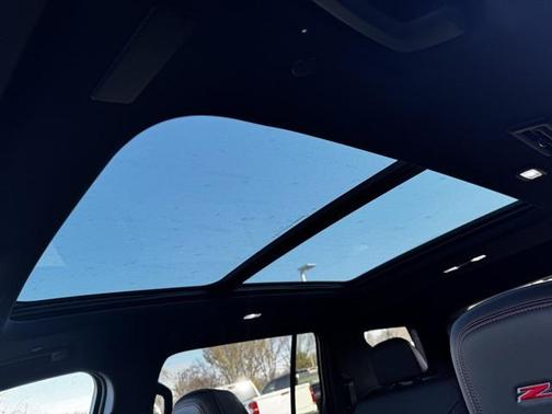 2026 Chevrolet Traverse AWD Z71