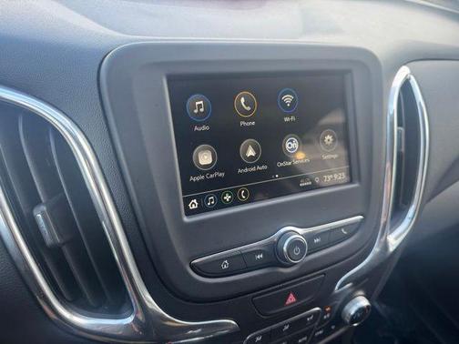 Ivy Metallic 2019 Chevrolet Equinox 1LT