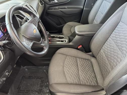 Ivy Metallic 2019 Chevrolet Equinox 1LT