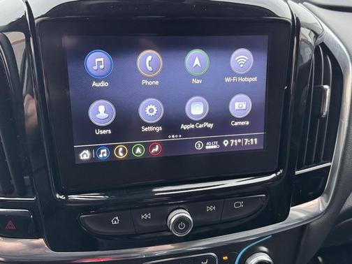 2021 Chevrolet Traverse LT Leather