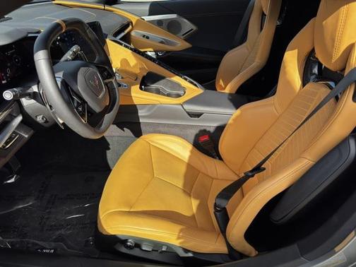 2024 Chevrolet Corvette Stingray w/2LT