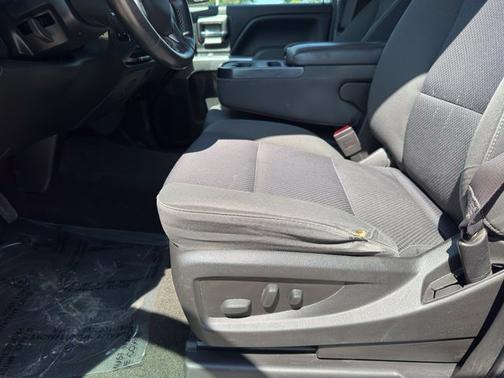 Graphite Metallic 2017 Chevrolet Silverado 1500 1LT