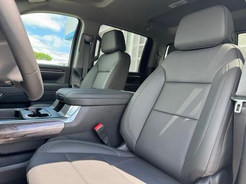 Summit White 2026 Chevrolet Silverado 3500 LTZ