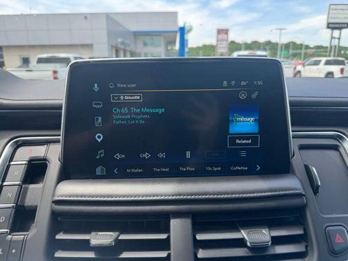 Black 2022 Chevrolet Suburban 4WD Z71