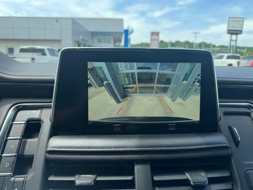 Black 2022 Chevrolet Suburban 4WD Z71