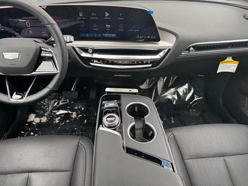 2025 Cadillac LYRIQ Luxury