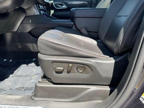 Dark Ash Metallic 2023 Chevrolet Suburban RST