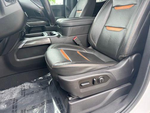 Summit White 2021 GMC Sierra 1500 AT4