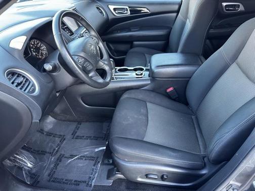 2020 Nissan Pathfinder SV 4WD