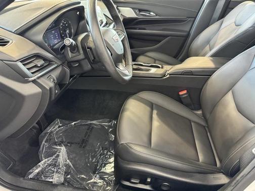 2022 Cadillac CT4 Luxury