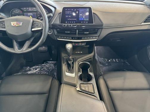 2022 Cadillac CT4 Luxury