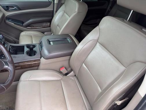 Pepperdust Metallic 2017 Chevrolet Tahoe LT