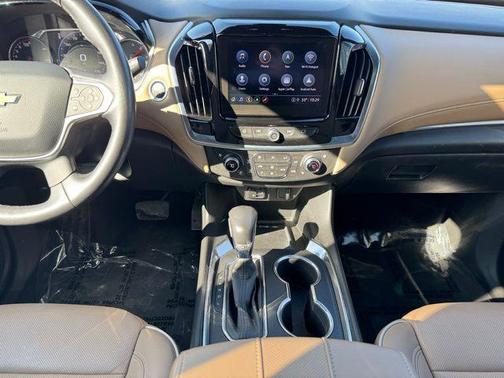 2022 Chevrolet Traverse Premier
