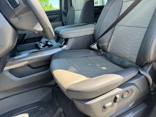 Cypress 2026 Chevrolet Silverado 2500 Crew Cab, Standard Bed, XR2, 4WD