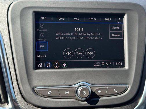 Sterling Gray Metallic 2024 Chevrolet Equinox 1LT