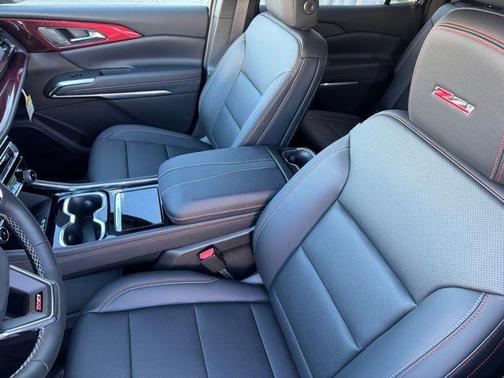 Sterling 2026 Chevrolet Traverse AWD Z71
